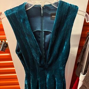 Mini dress green velvet